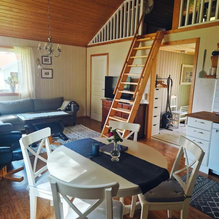 Gjestehus Pa Bondegard, Med Batutleie Namsos Exterior foto